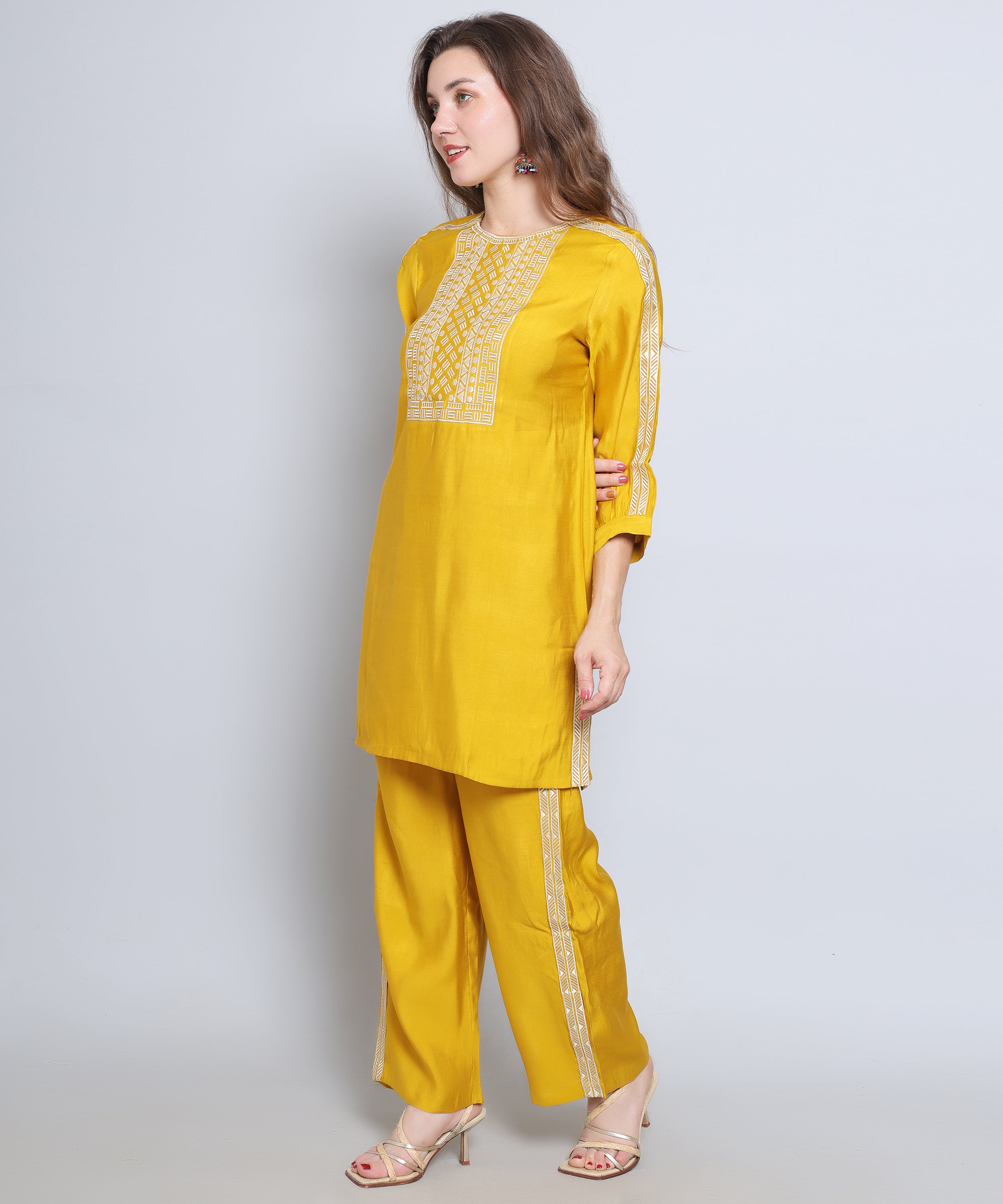 Yellow co ord set with Embroidery in Rayon Cotton 