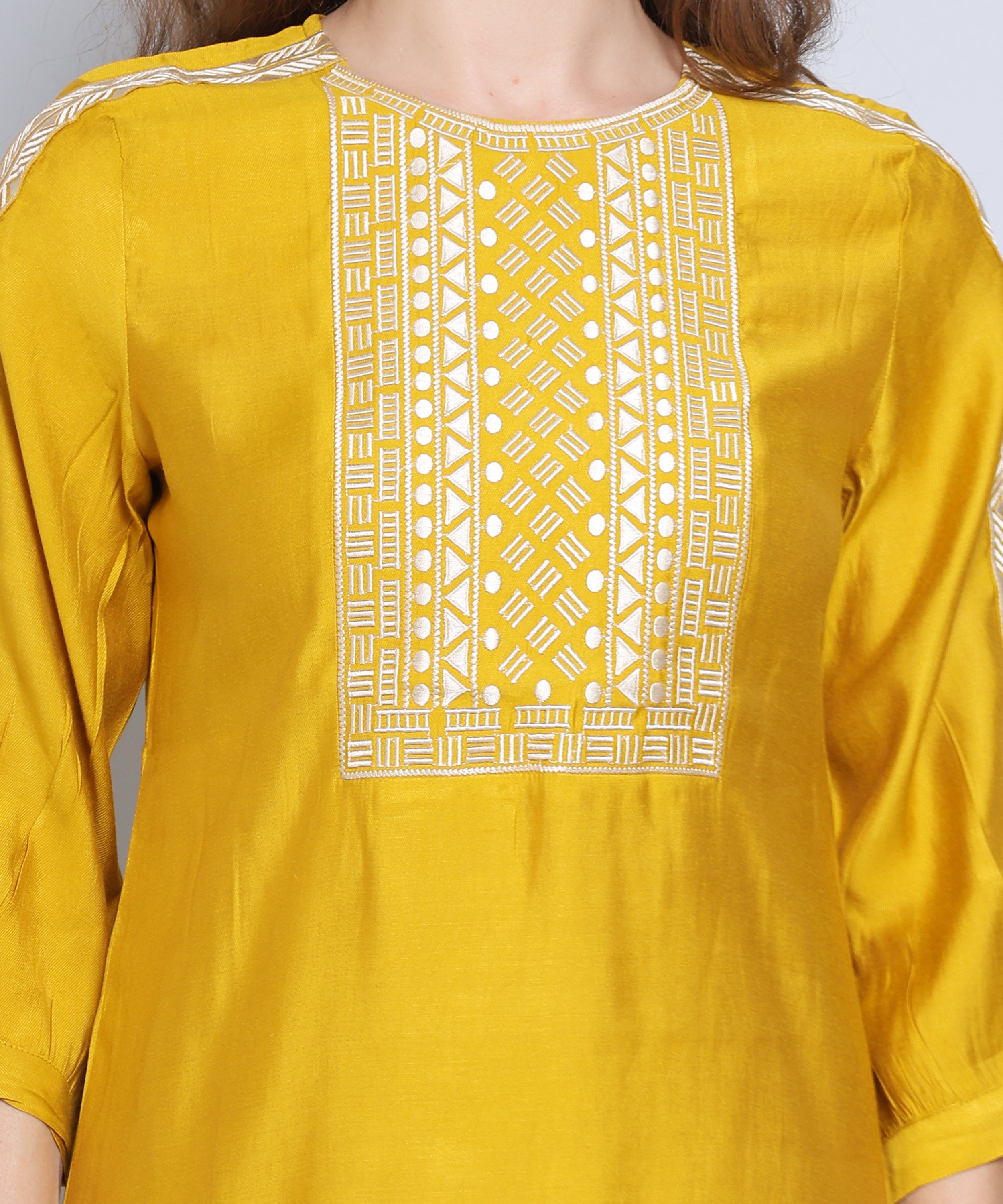 Yellow co ord set with Embroidery in Rayon Cotton 