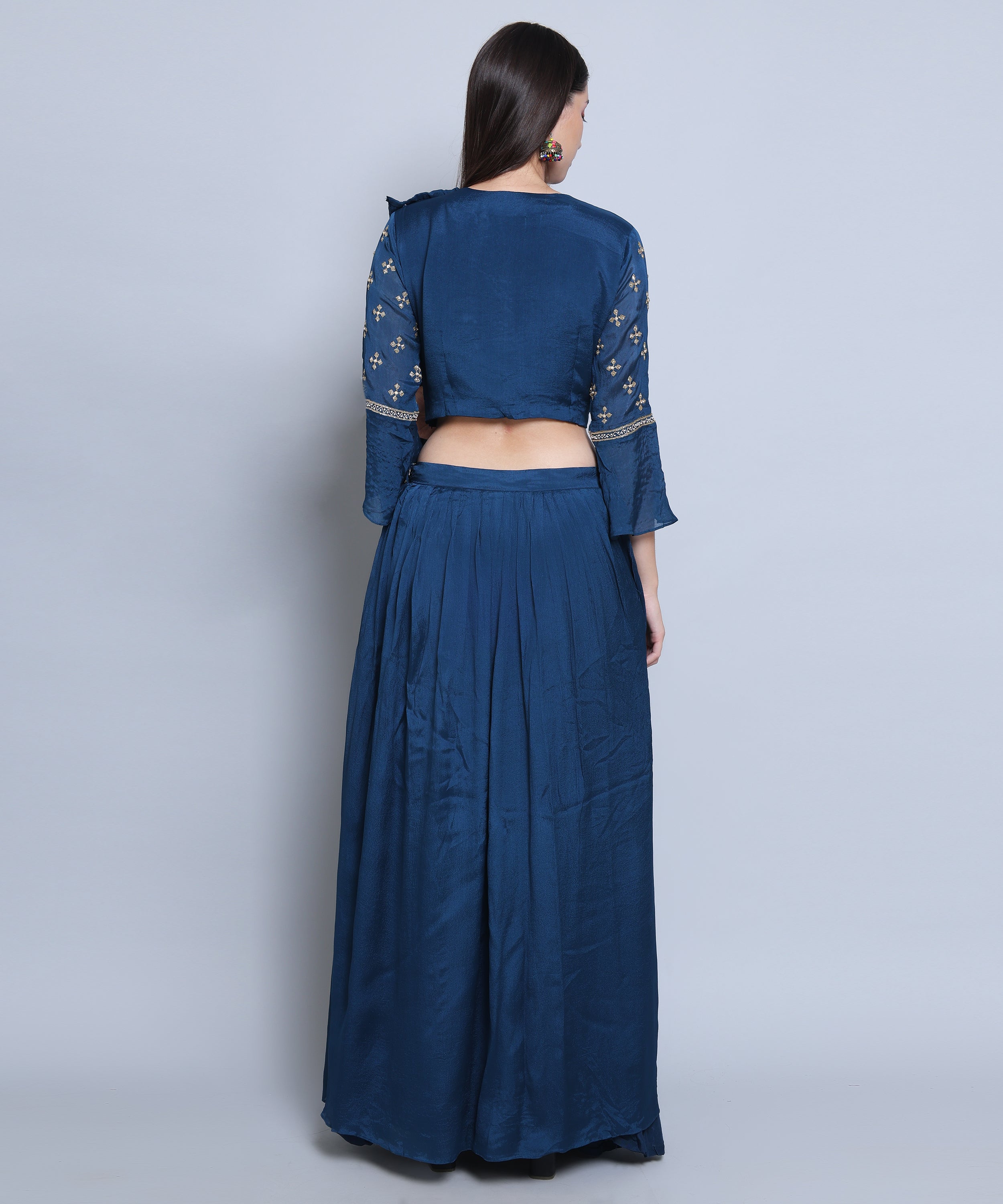 Blue Drape set with Skirt in Chinon Fabric with Hand Embroidery